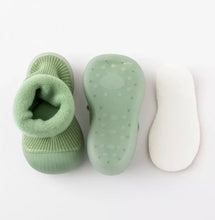 Load image into Gallery viewer, Cosy Babooties in Khaki